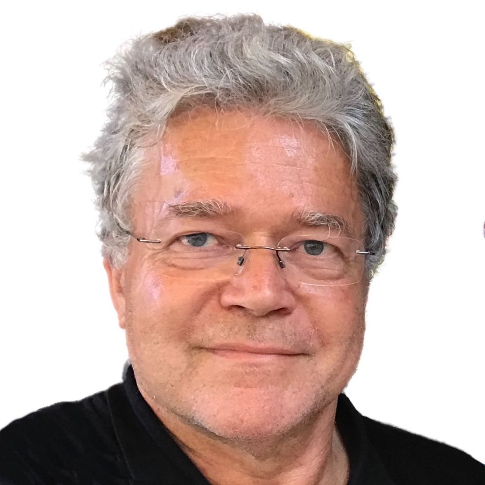 Andreas D. Schelling