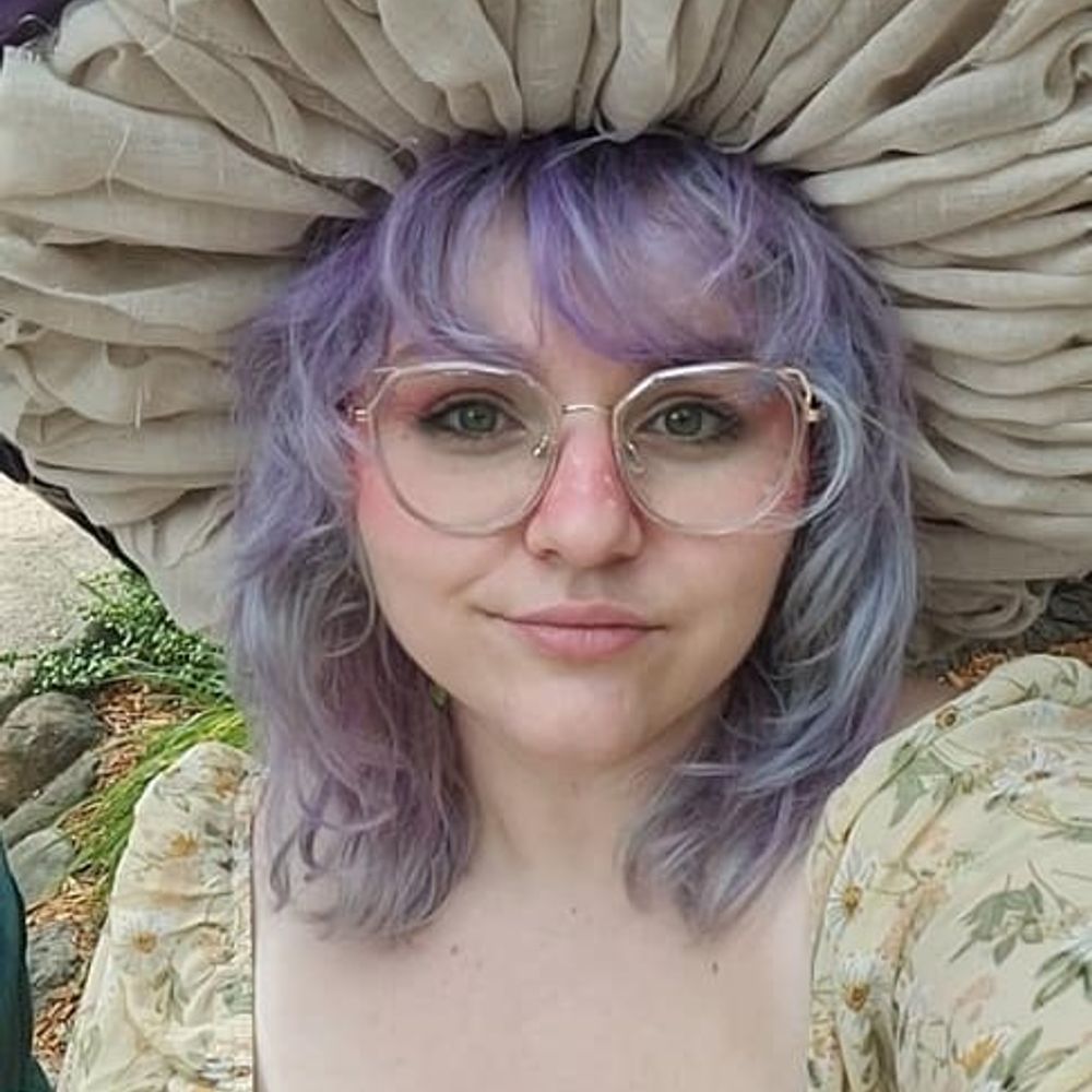 Geekyloft (They/Them)