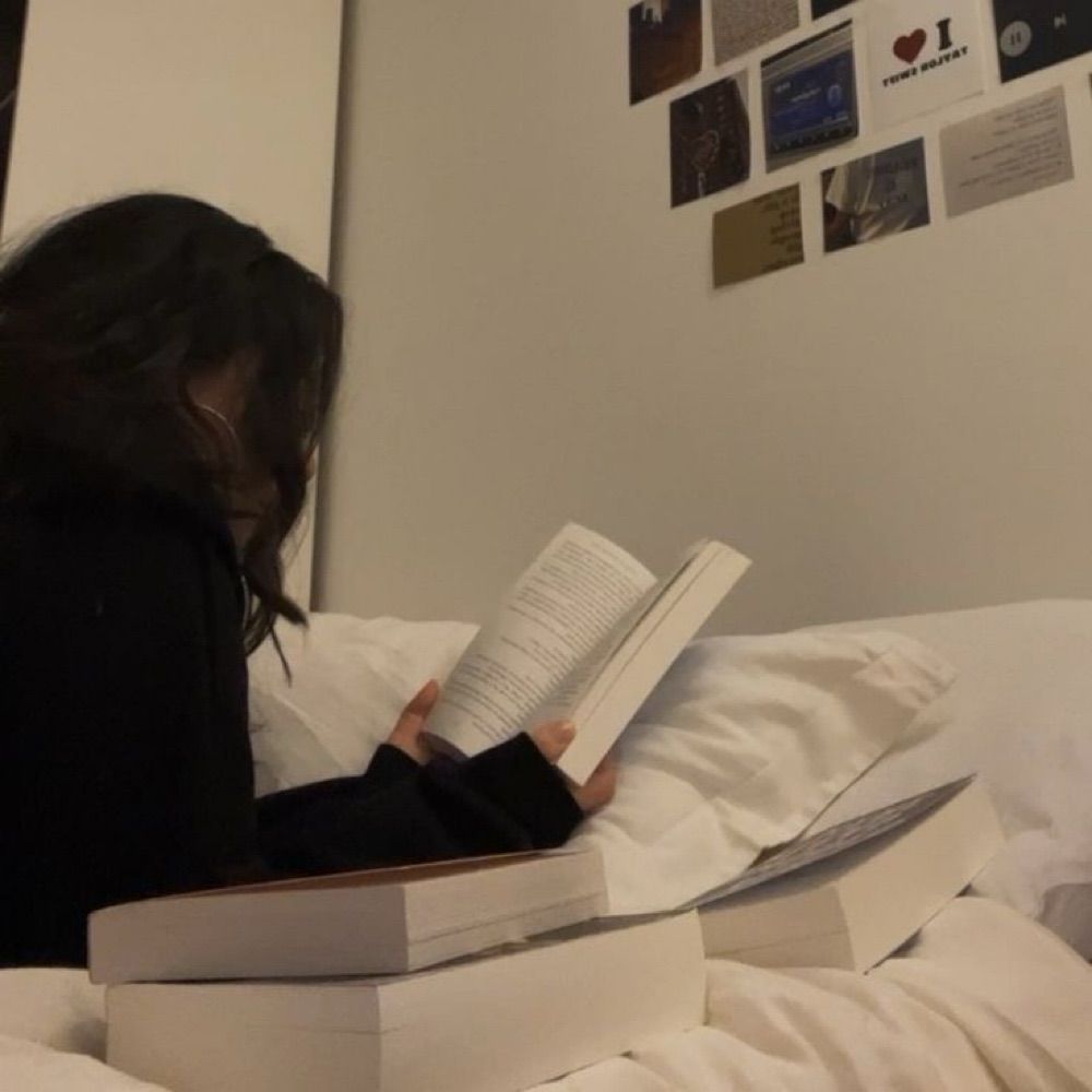 mair 📖: assistente do vilão 