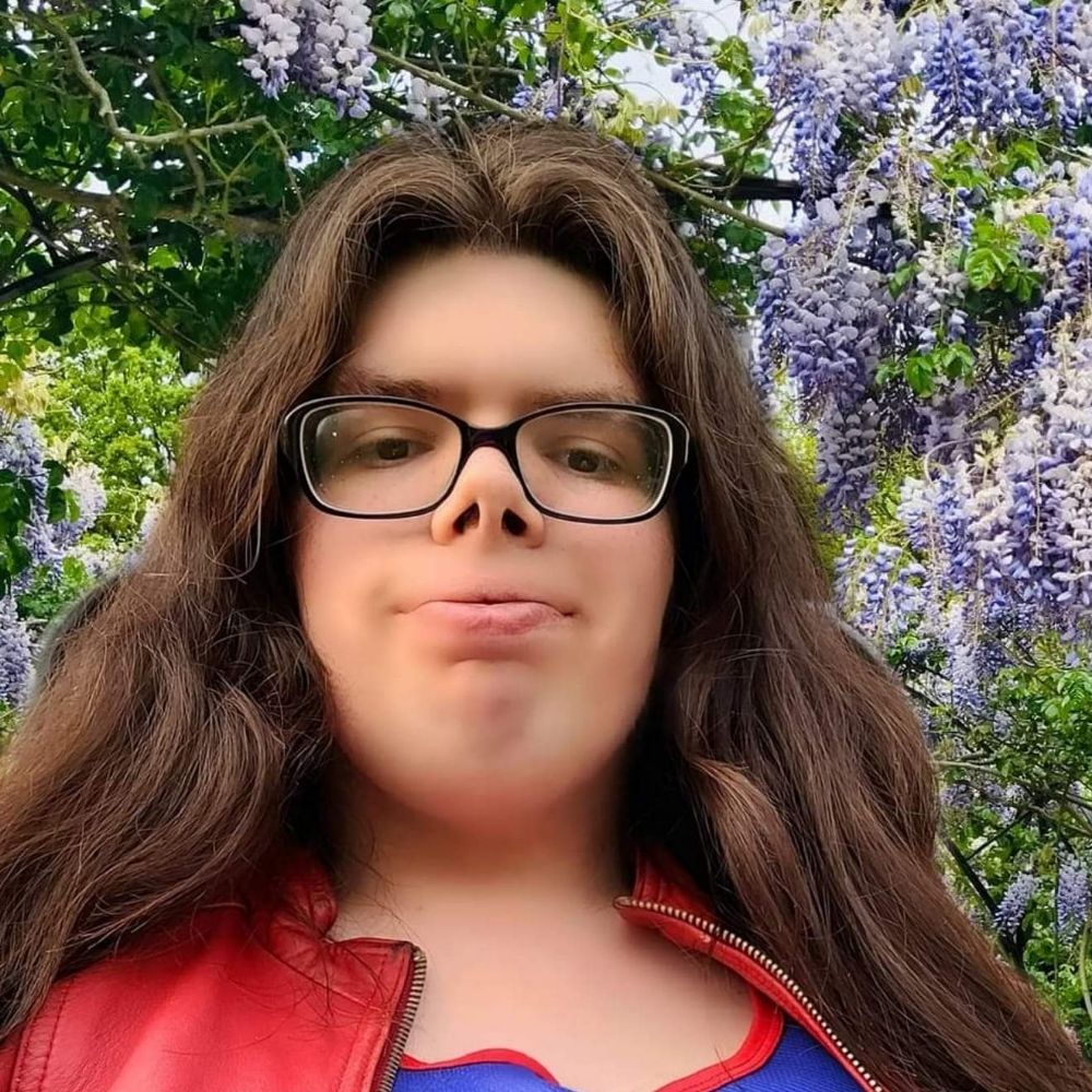 Lola A. Meyer 🇵🇷 🏳️‍⚧️ ♍ 🧡 ♿