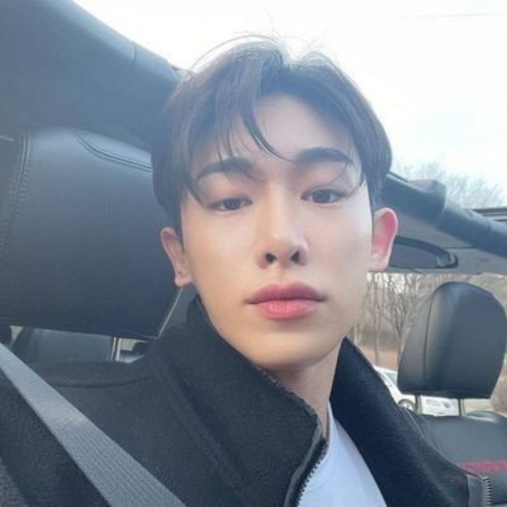 Paola ΩX 🖤 WONHO IS BACK