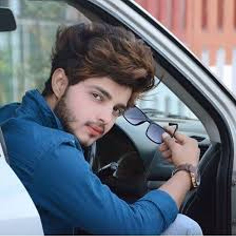   Nadia Farooq  
