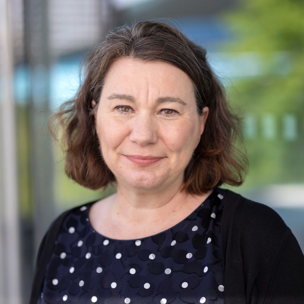 Ruth Hollis