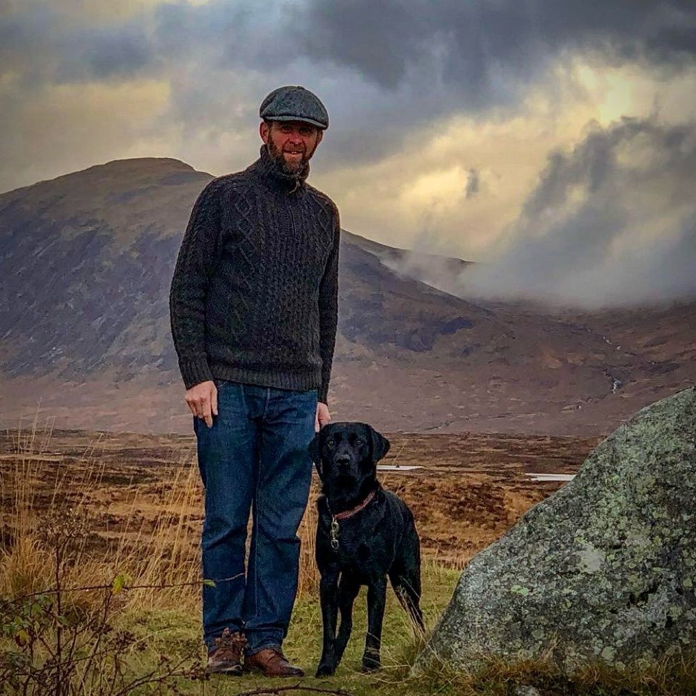 Andy J Gill