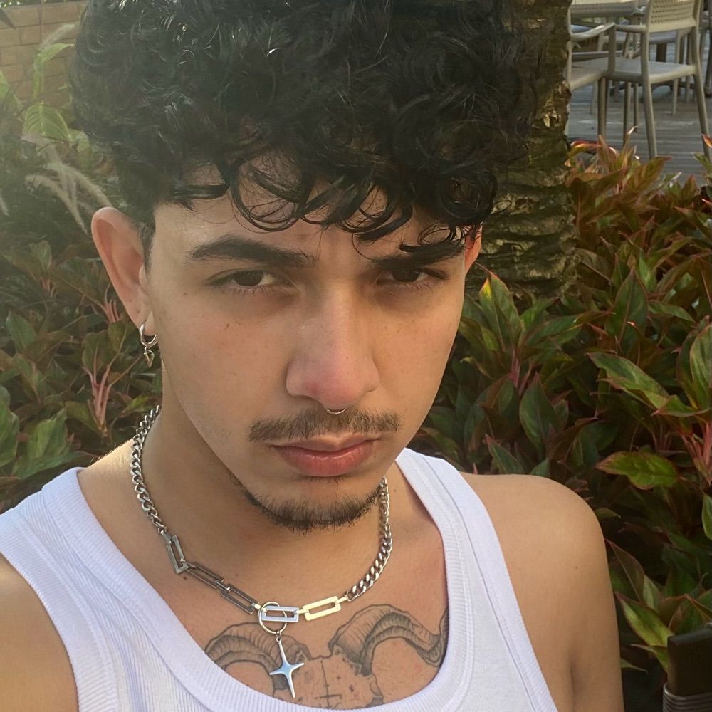 Cauë Mello
