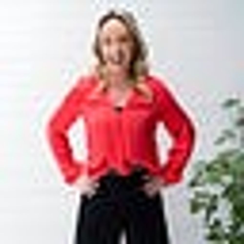 Dee Bug Freelance Writer 