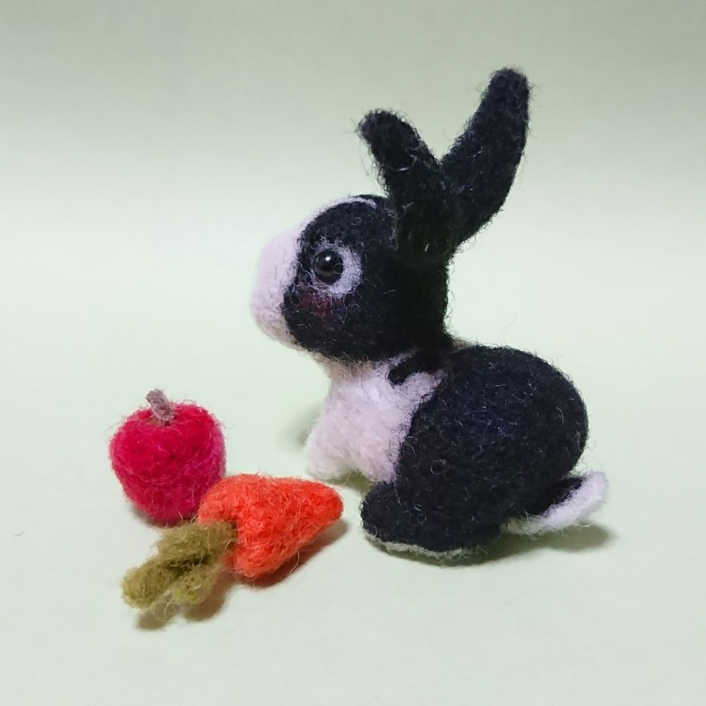 Hachi.felt