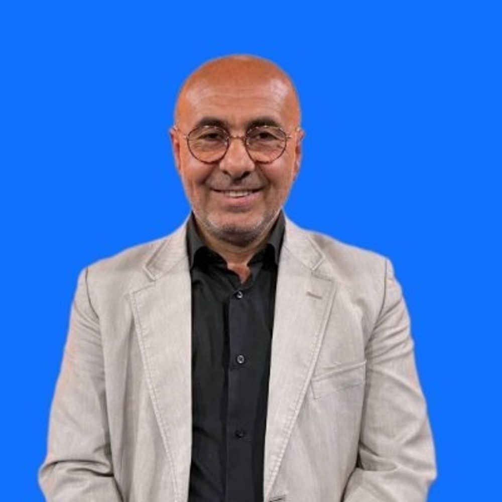 Rojnamevan/Journalist