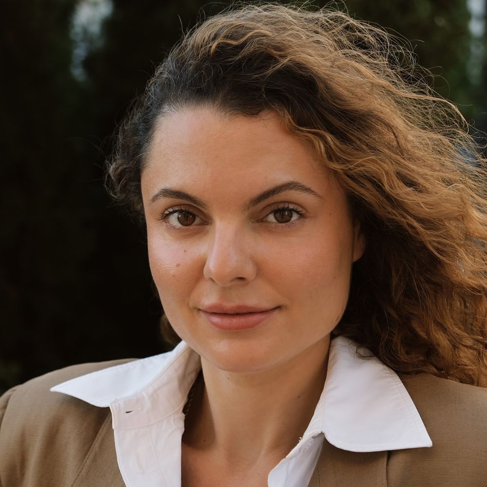 Sophie L. Vériter