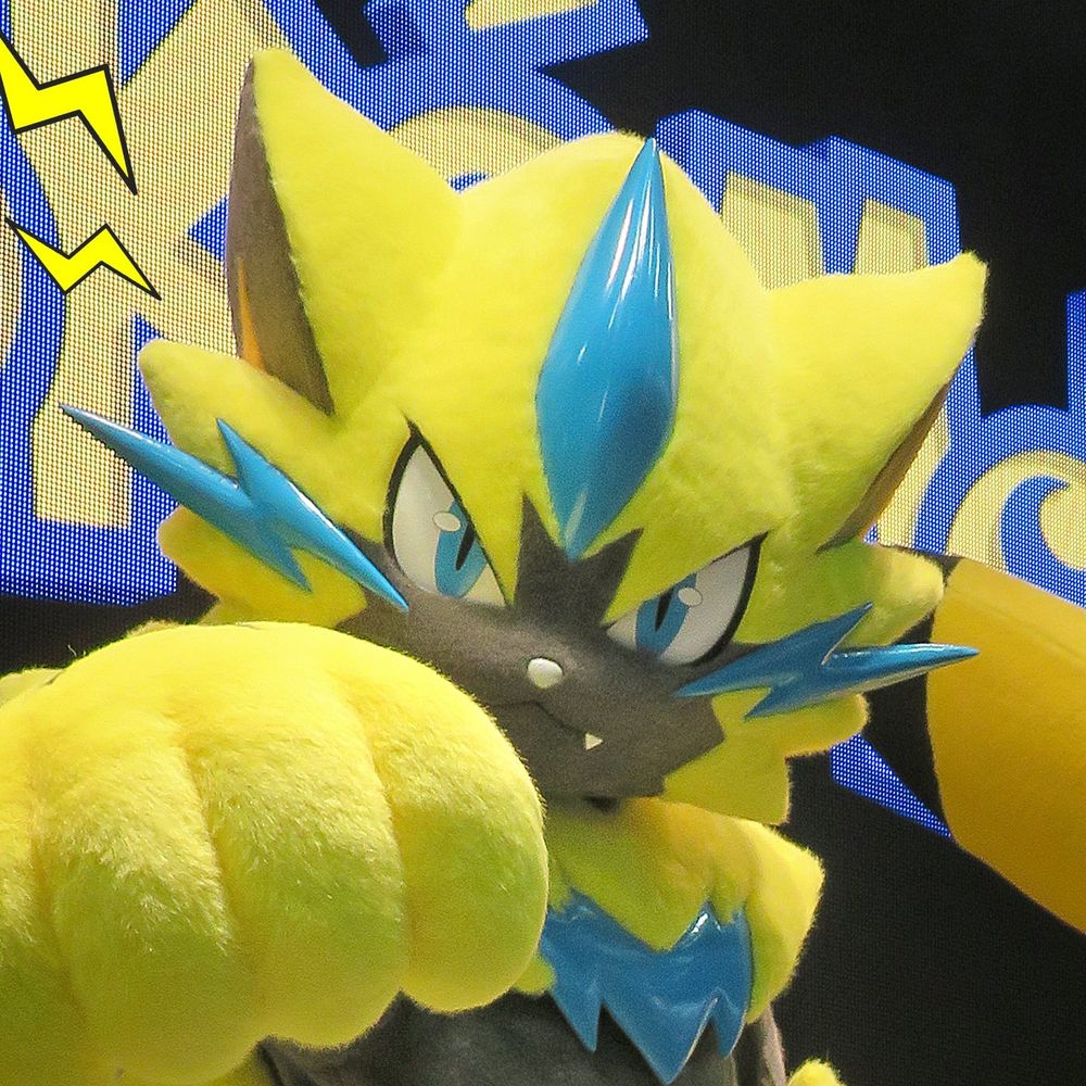 💙💛Zeraora Mascot💛💙