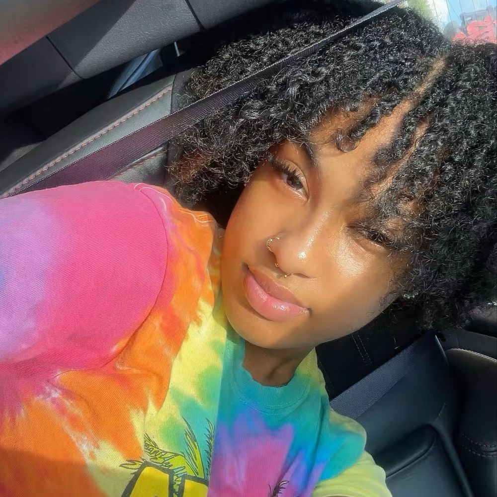 Fruitycootie👩🏽‍❤️‍💋‍👩🏽🏳️‍🌈