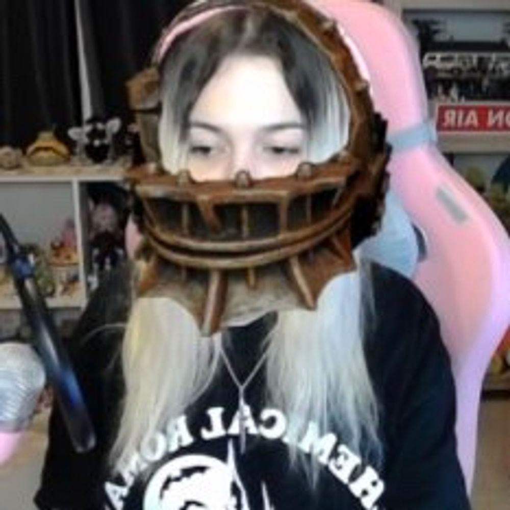 hikikomoriana grande
