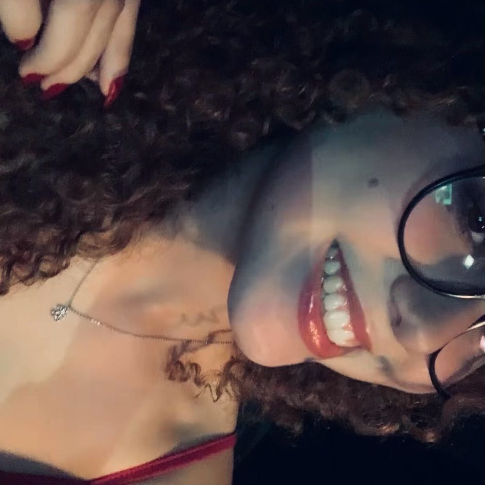 laura cu