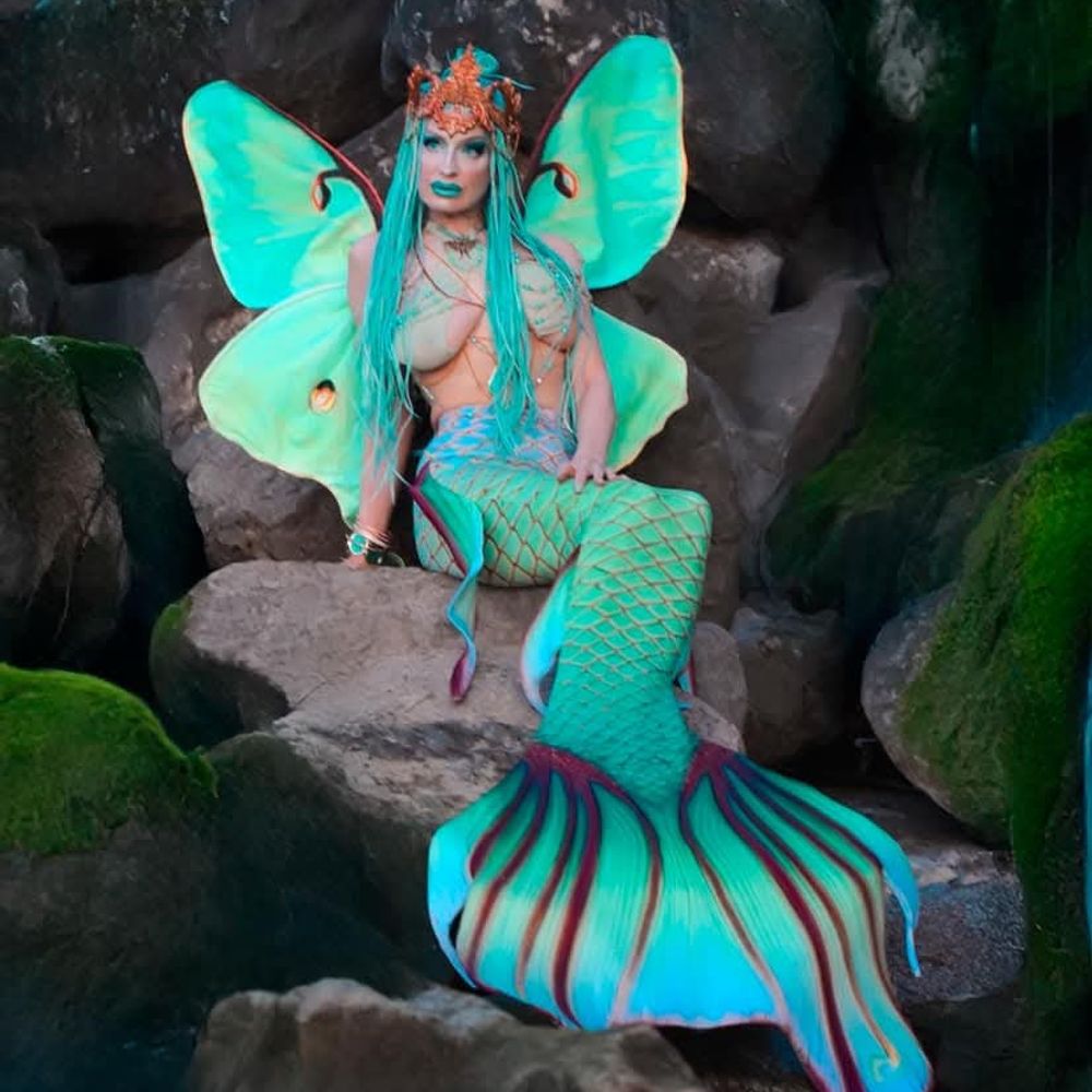 Sea Siren Amy