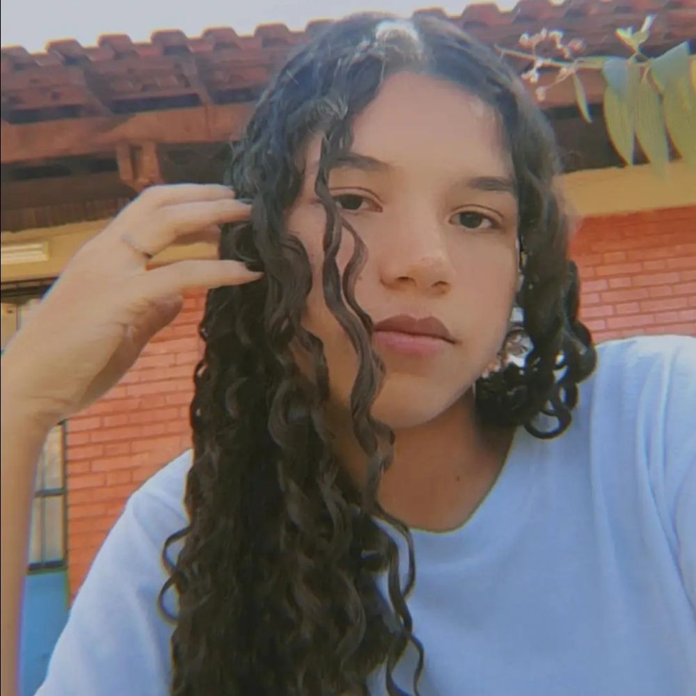 @anajulia.220