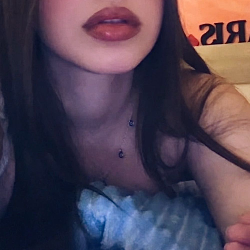 🚯