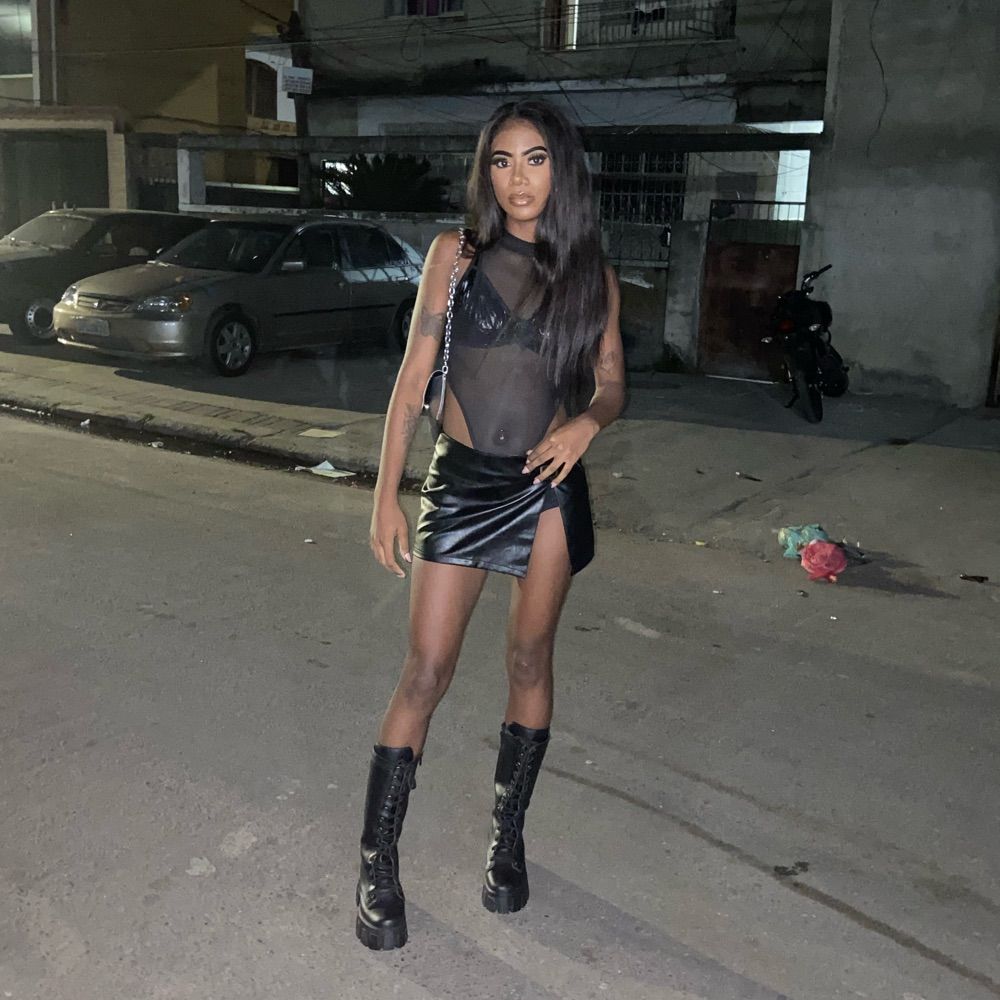 May Lopes 
