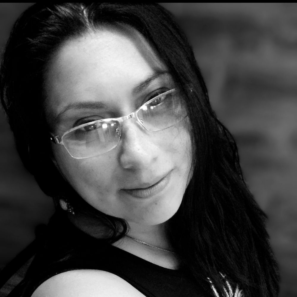 Jenny Flores