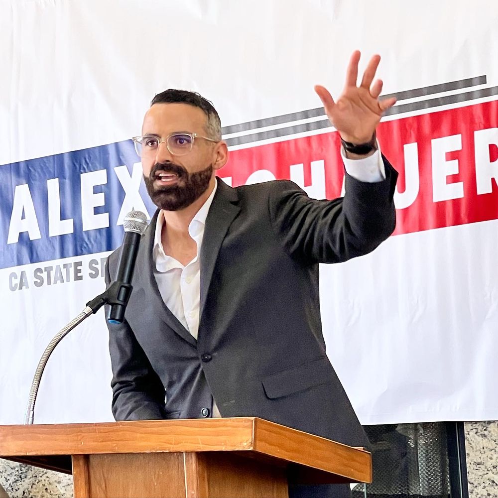 Alex Mohajer