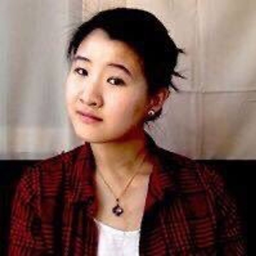 Juli (Giulia) Wang