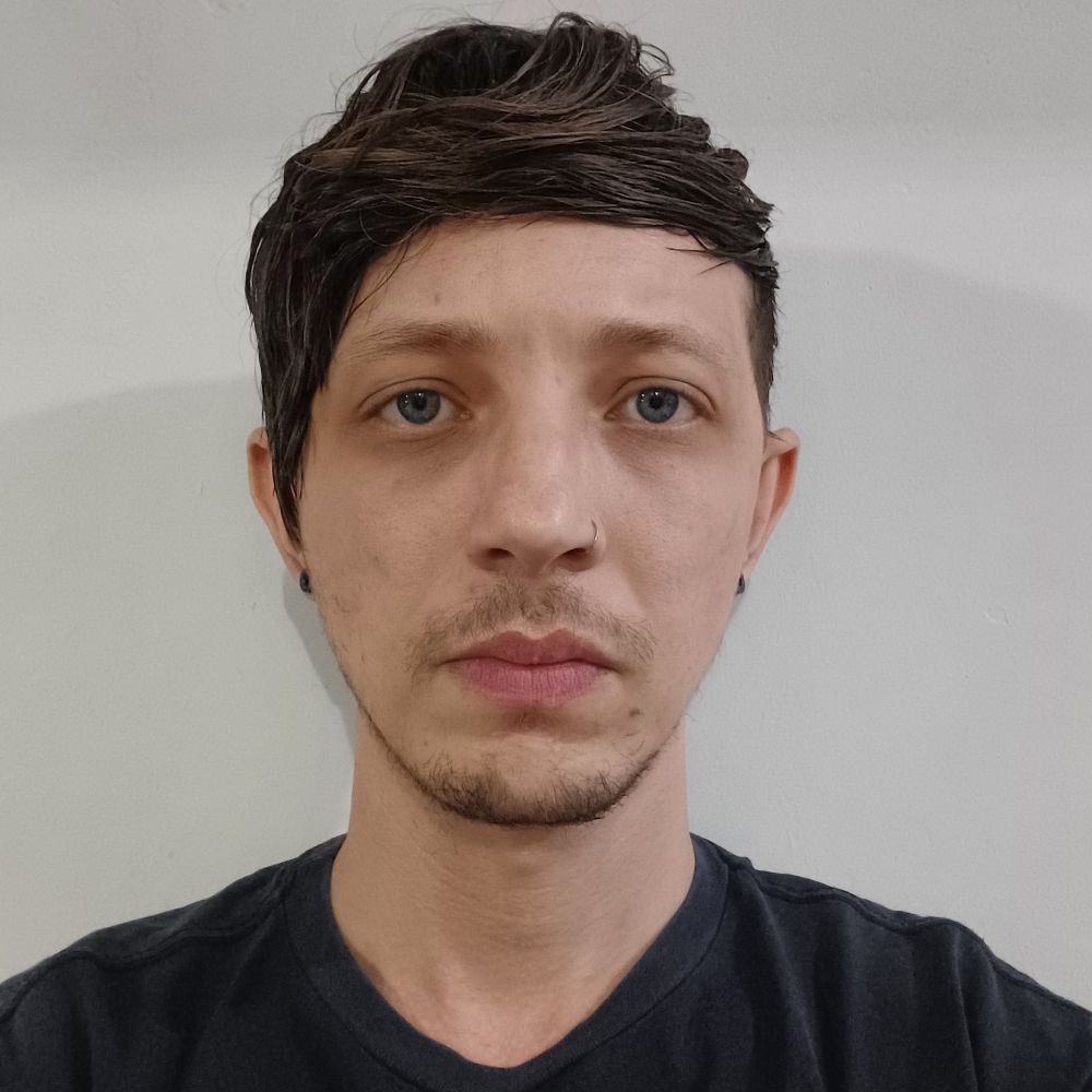 Felipe Com E