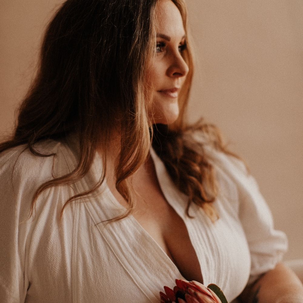 Sarah J. | Lightness ☁️🕯️🫧🕊️