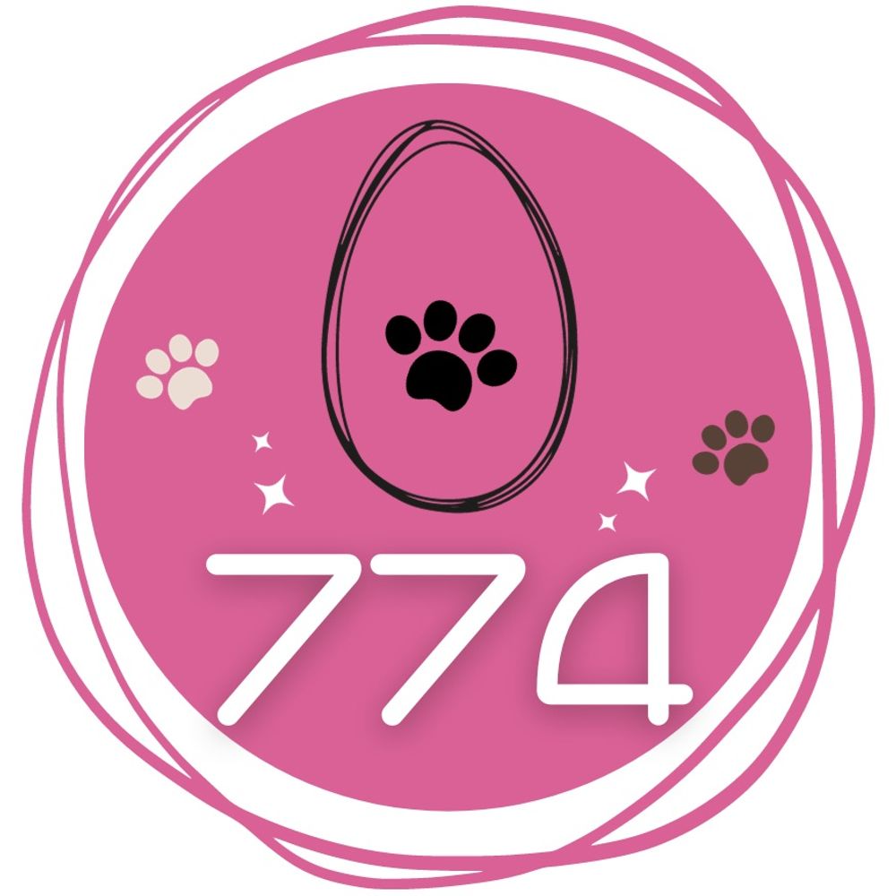 774