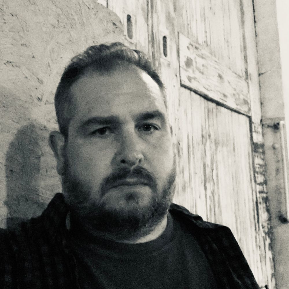 Chris W. McGuinness