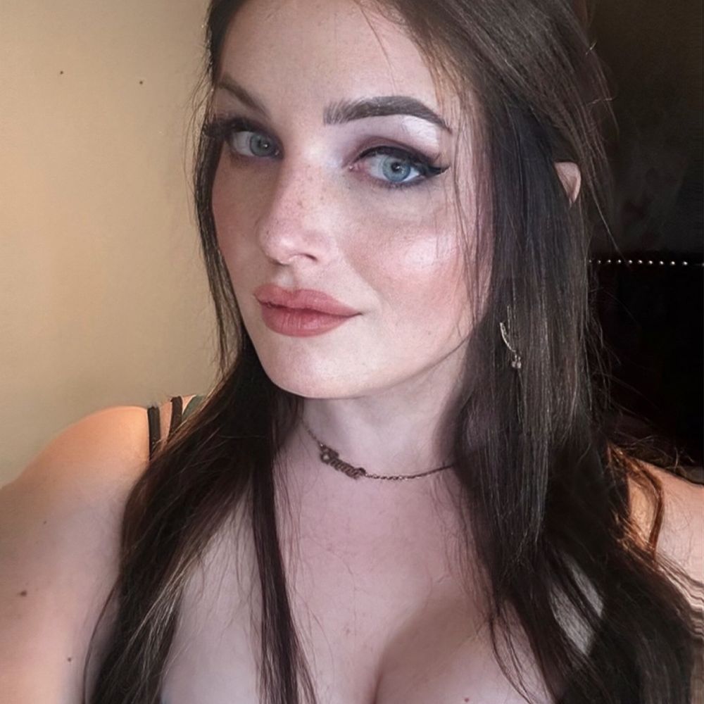 Em J