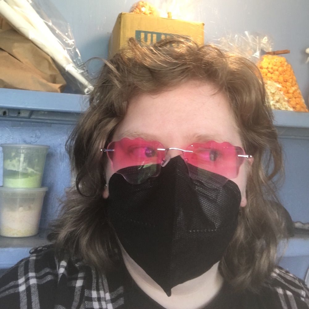 Fizzysaurus Rex (she/her)