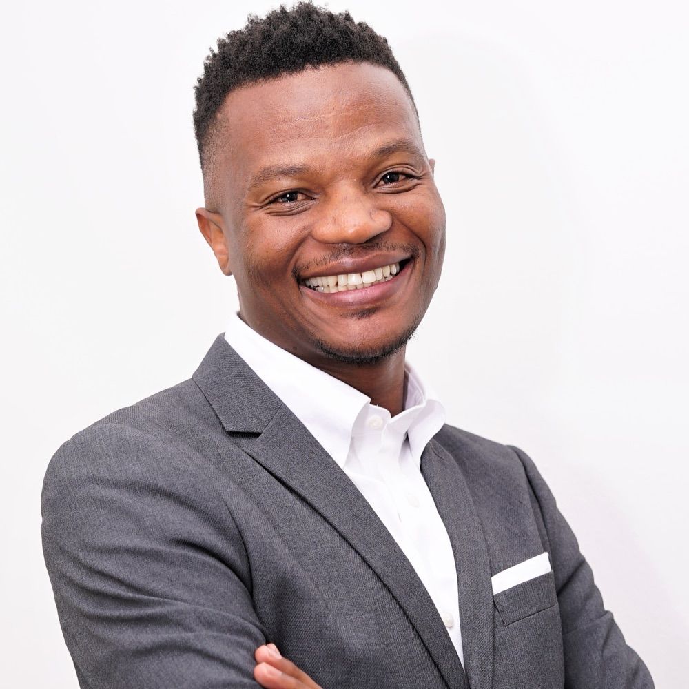 Axolile Notywala