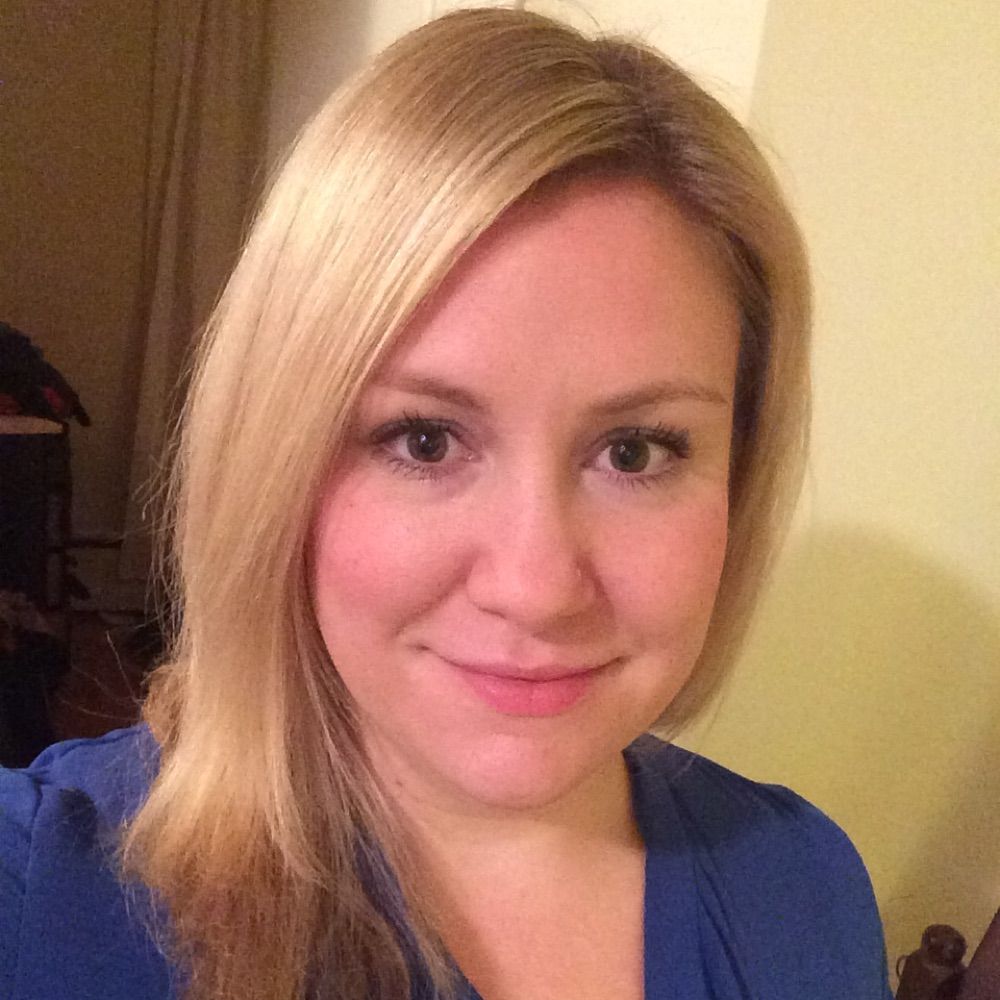 Laura Rosner-Warburton