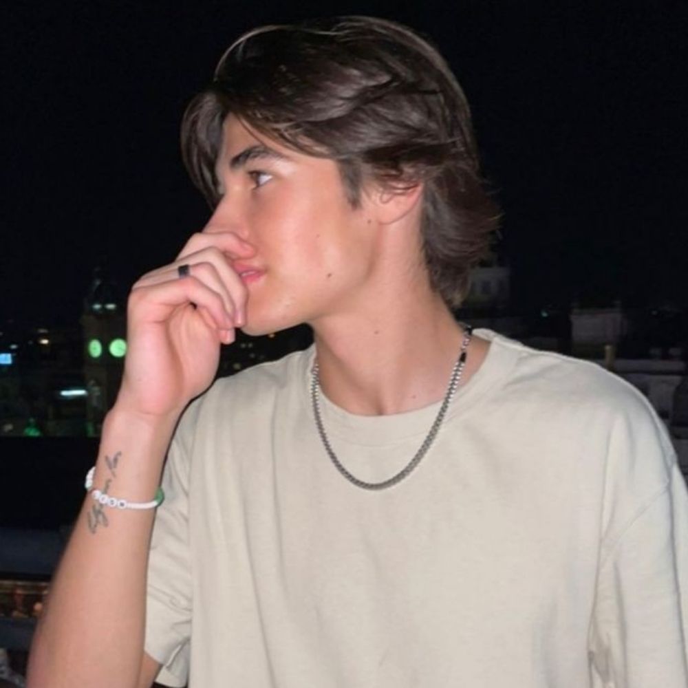 Nikola 😝😝