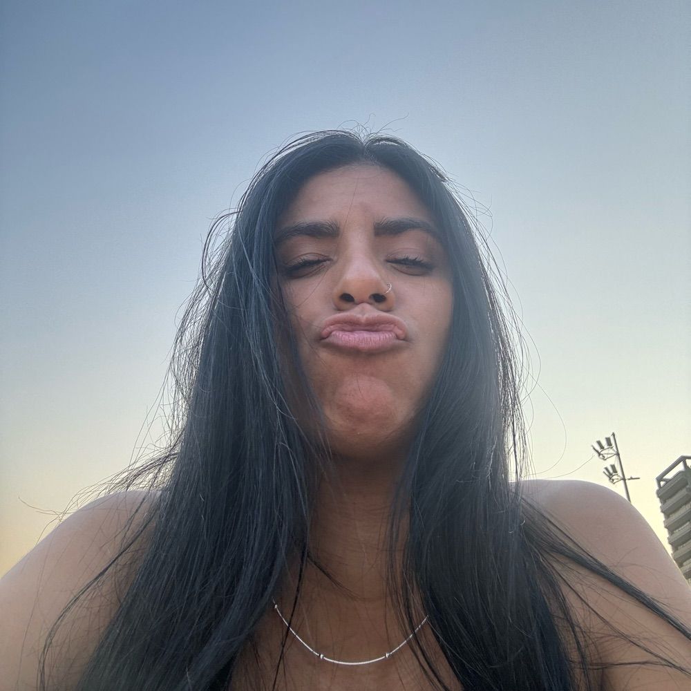 Blenda Fernandes
