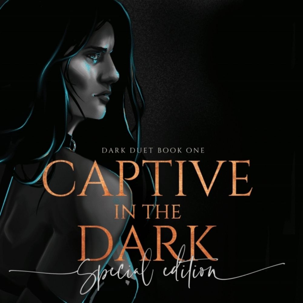 Author CJ Roberts (Dark AF Romance)