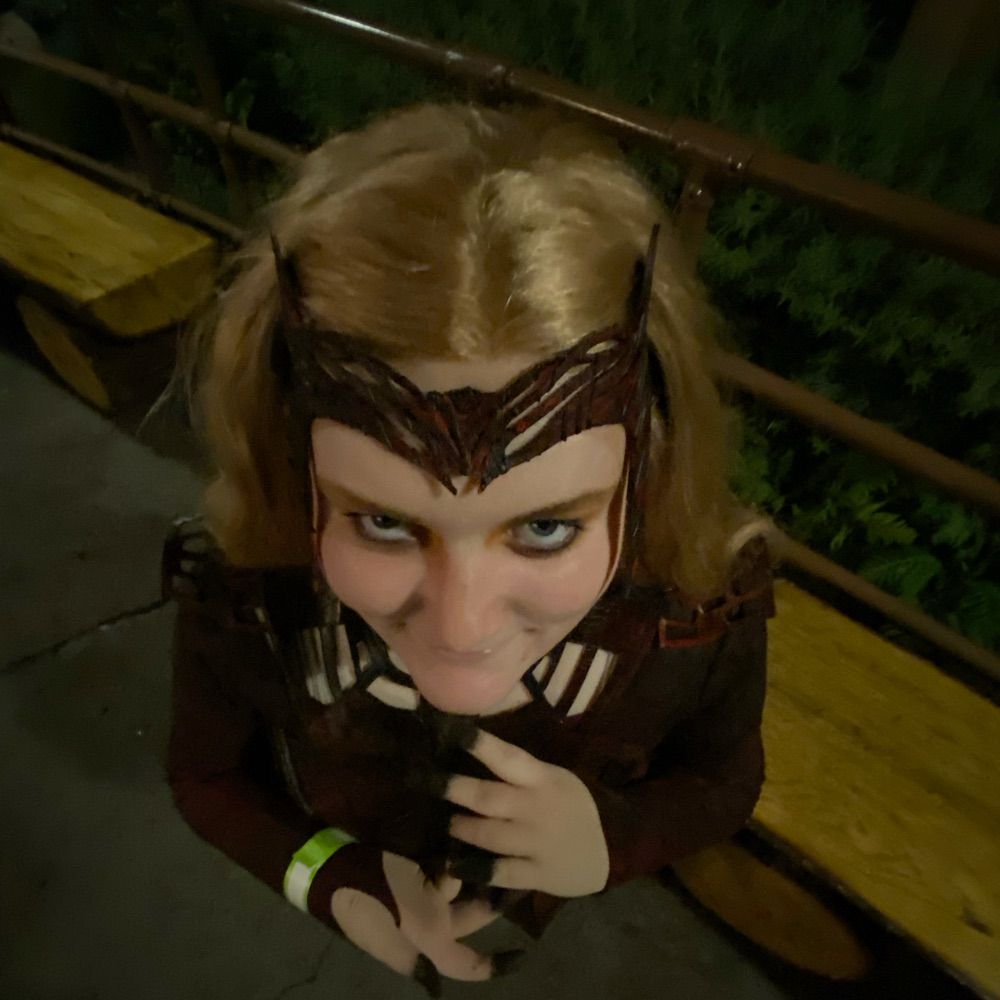 SewloCosplay
