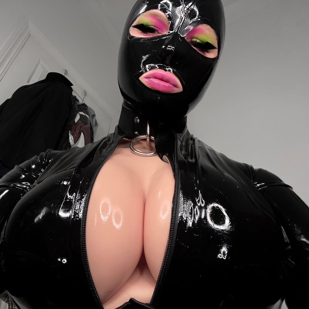 Rubberdollalice