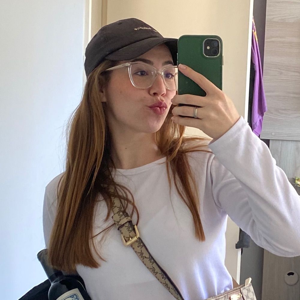 Bella