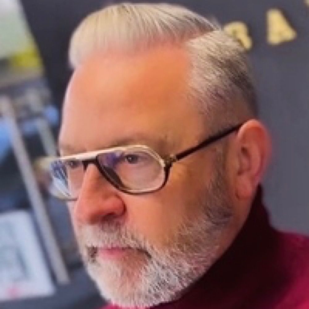 Michael Langan