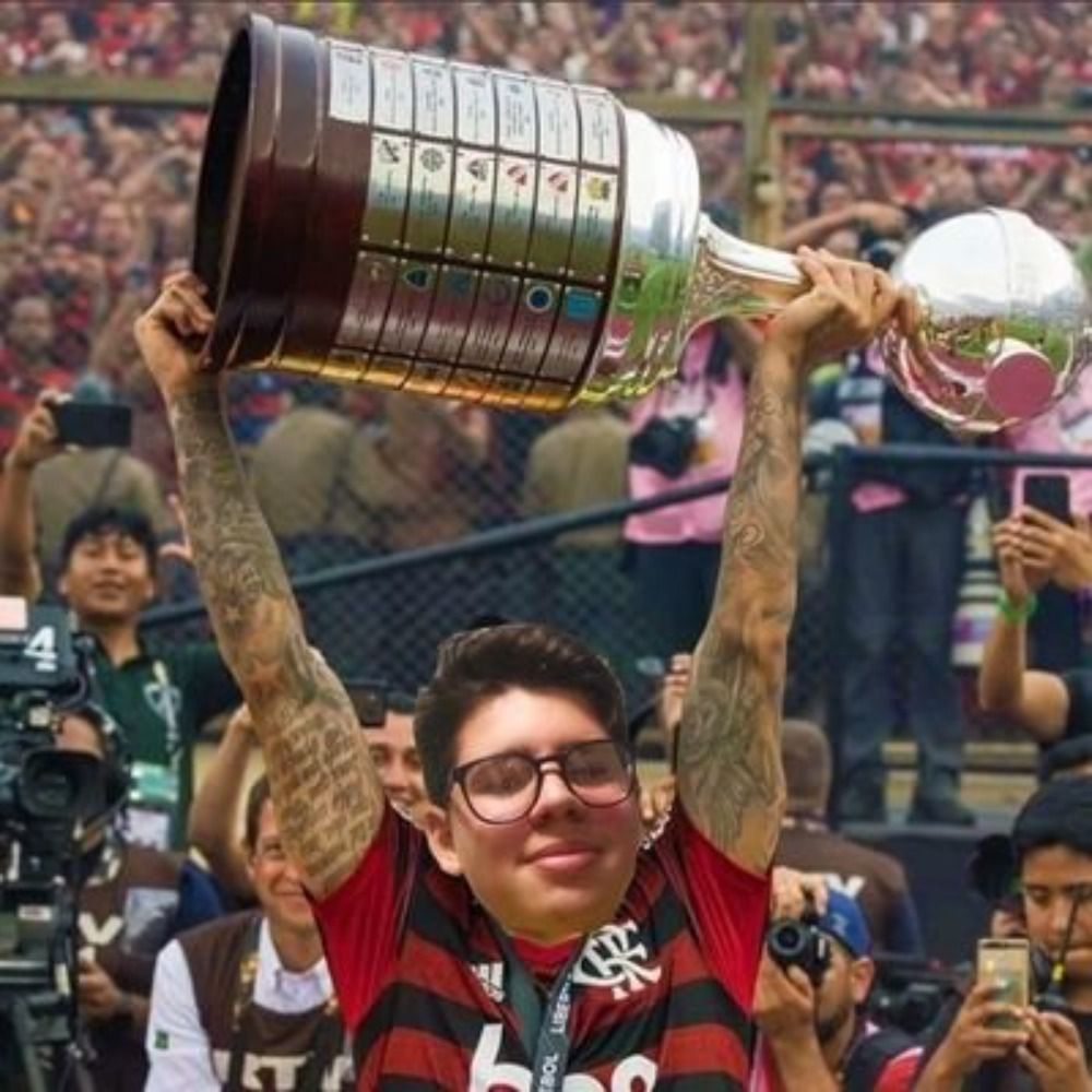 Theus ᶜʳᶠ ♥️🖤🏆🏆🏆
