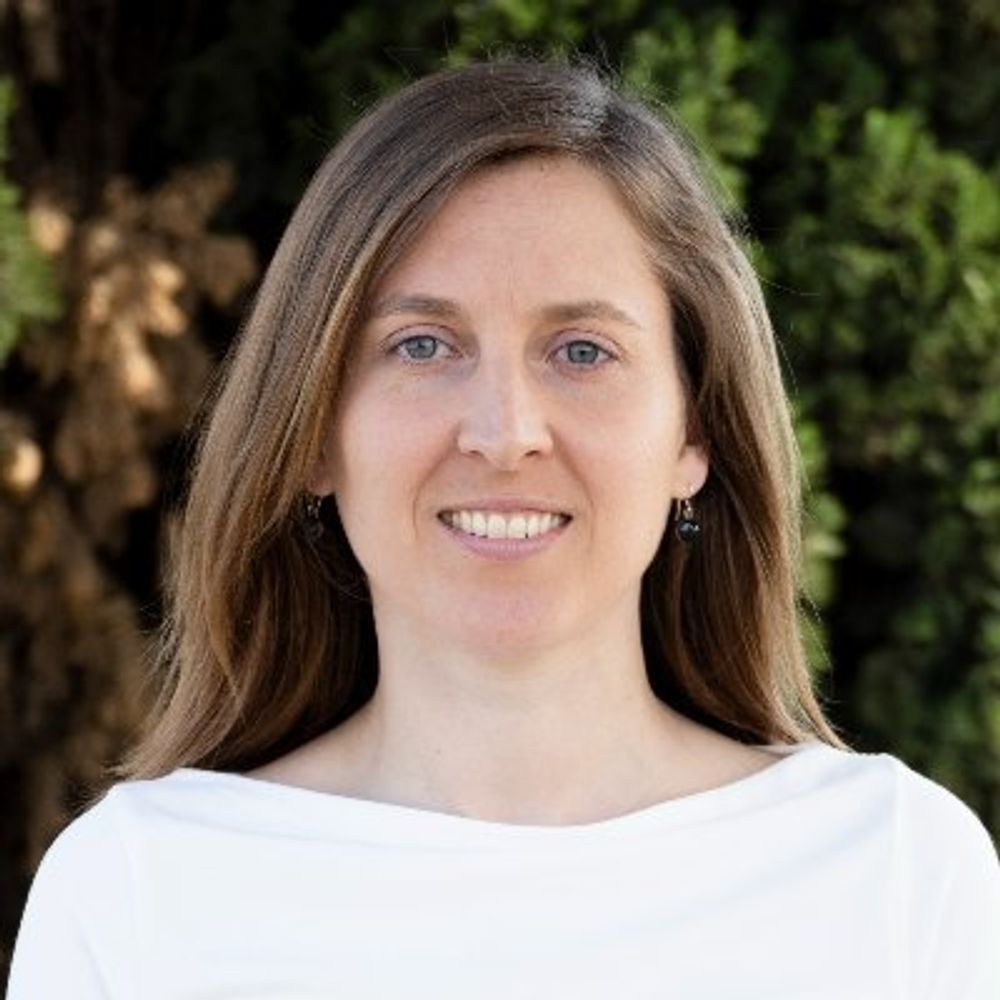 Júlia Miralles