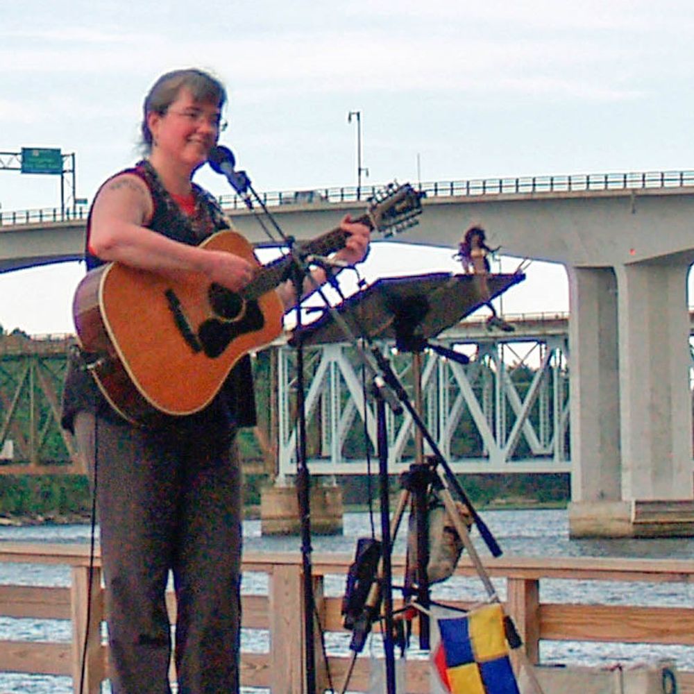 Alison Lee Freeman