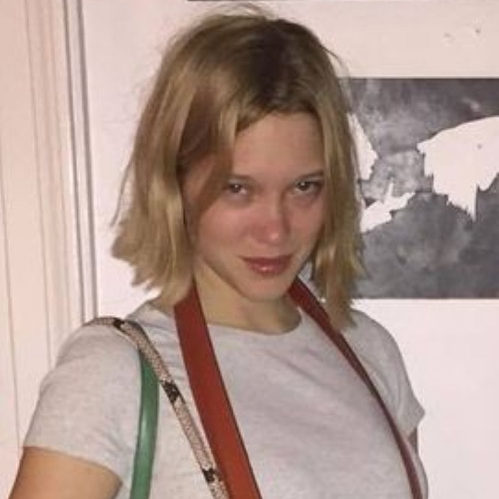 júlia 