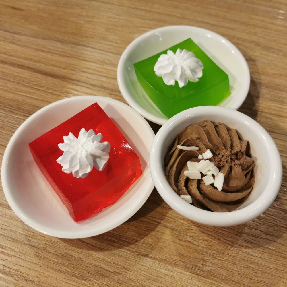 (⌯'ᢦ'⌯)(〃 ᷇ᵕ  ᷆〃)