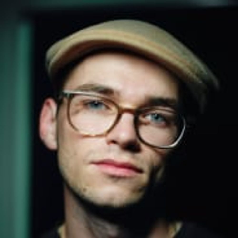 Nicklas J