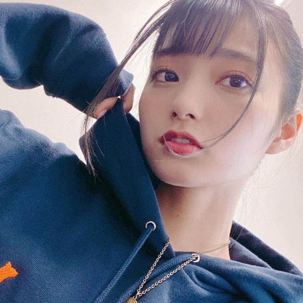な