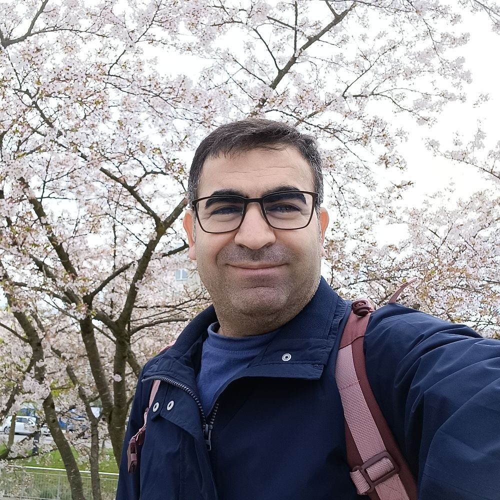 Mostafa Bakhti
