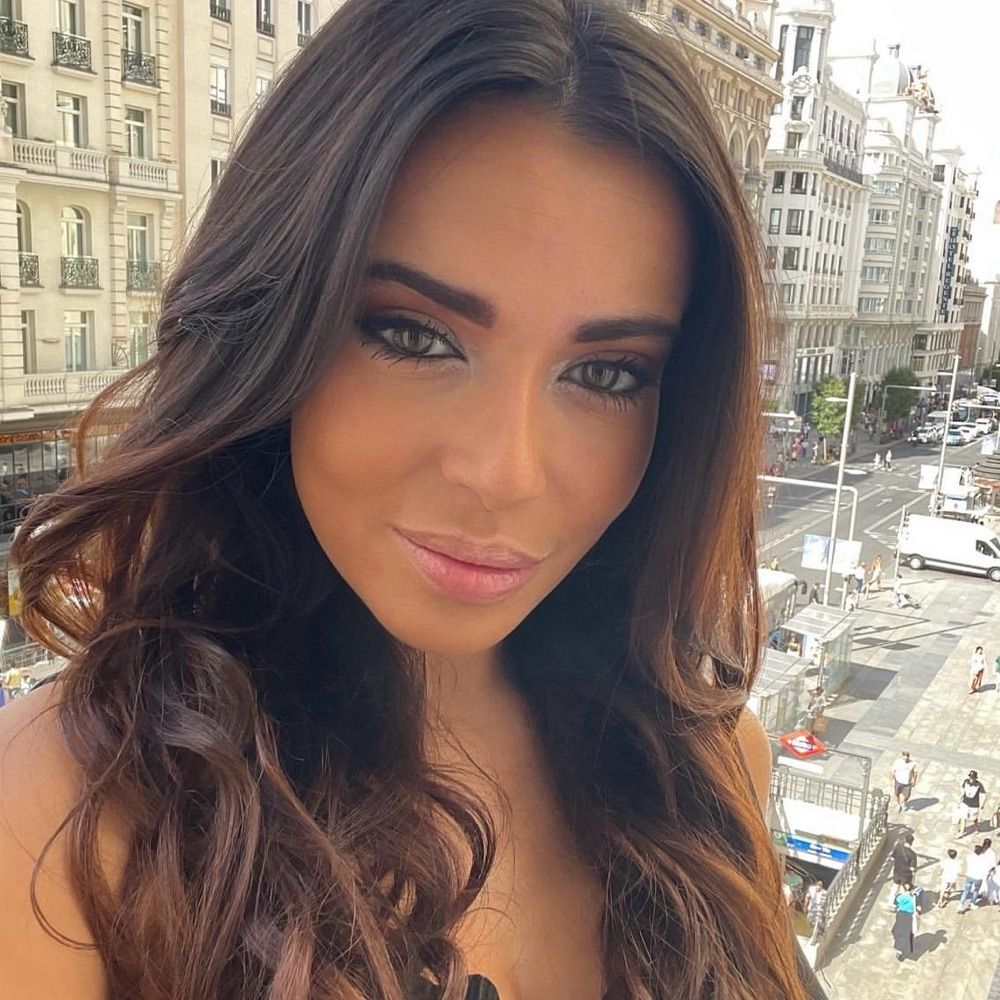 Sarah Santaolalla.'s Avatar