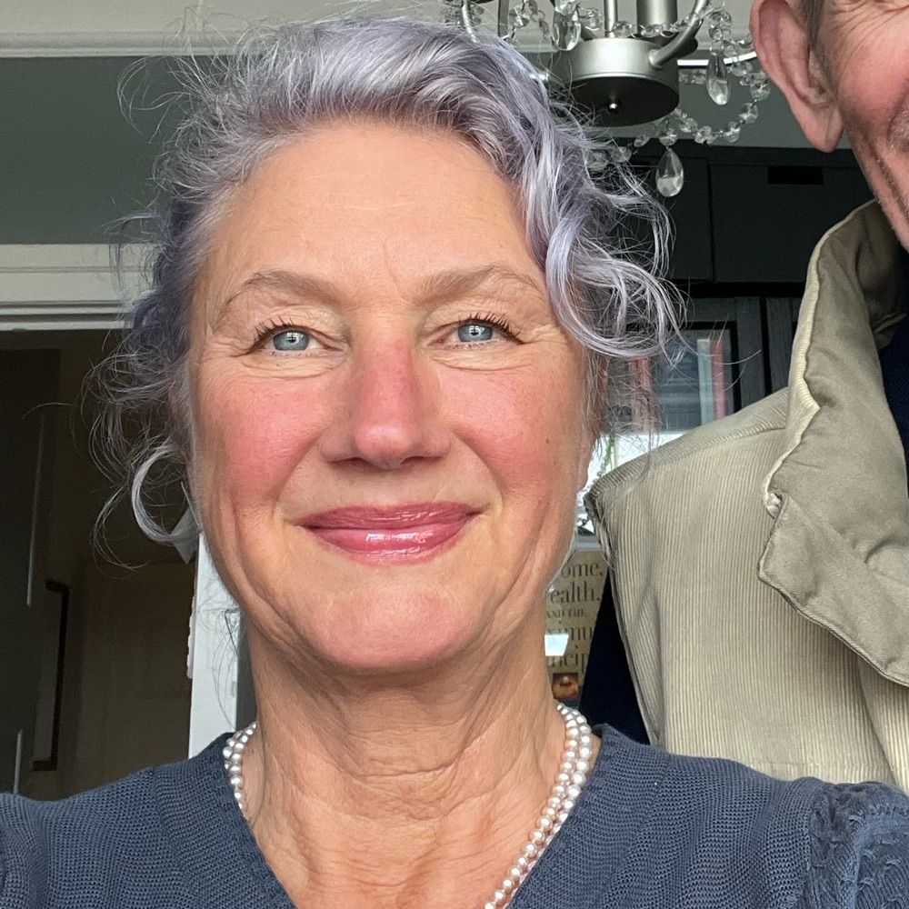 Helle Stensbak