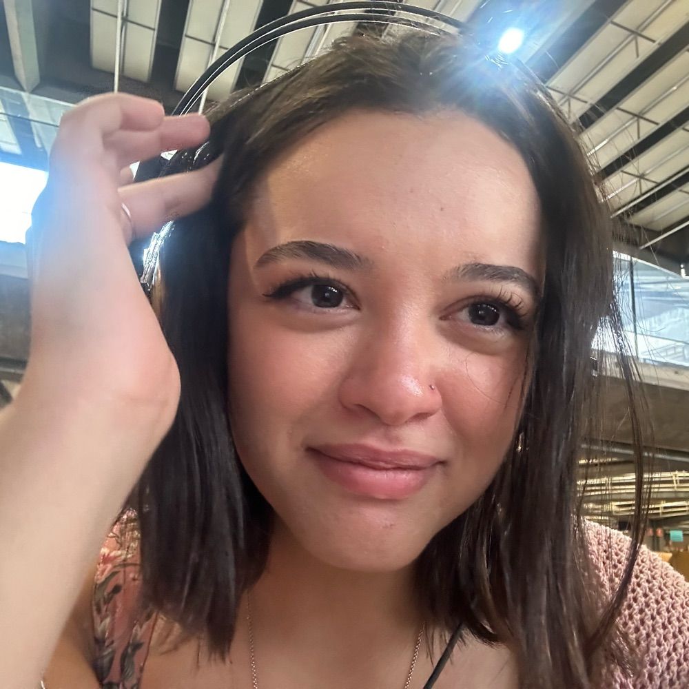 mariana .. lisboa .. 